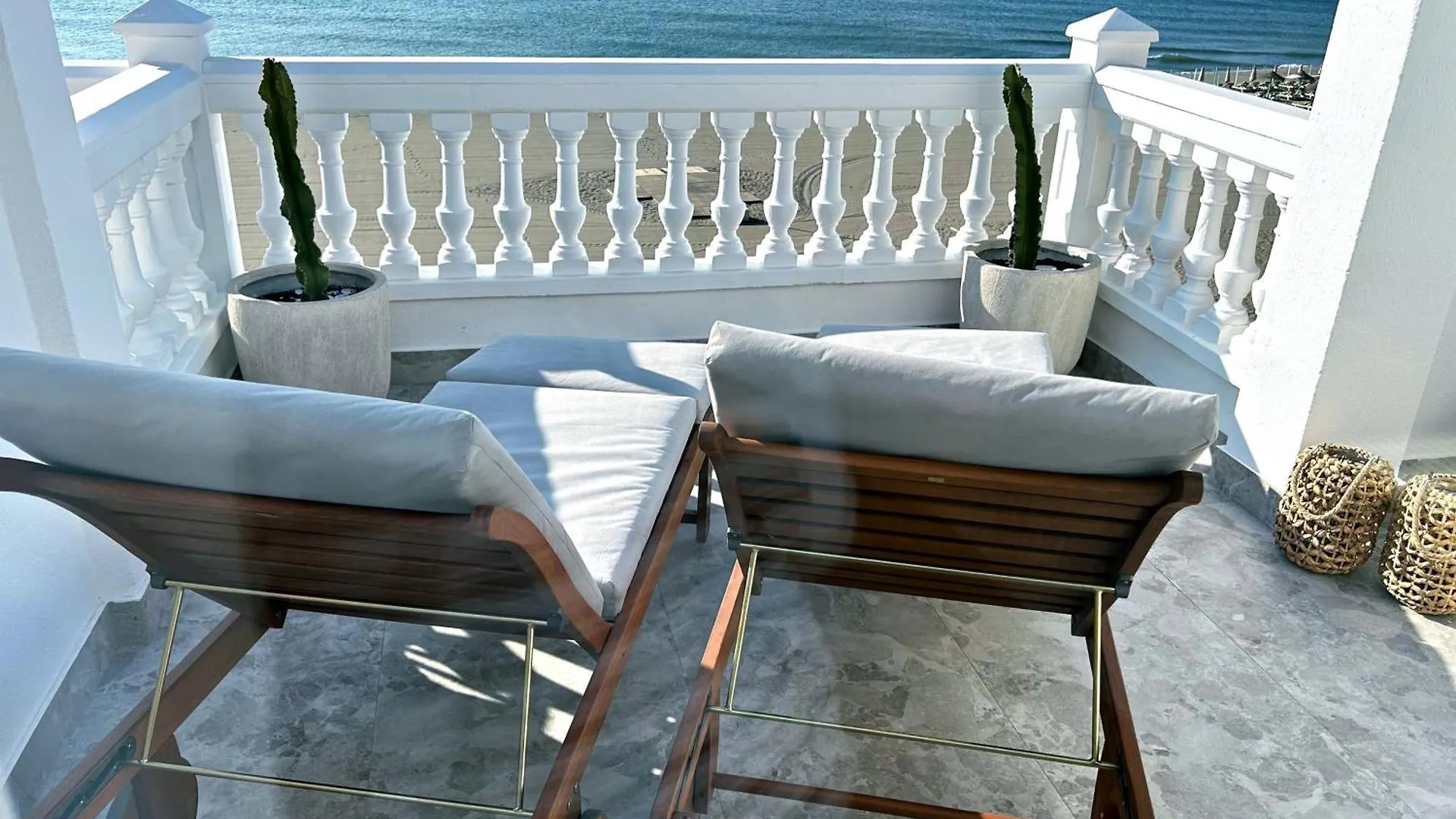 Mara'S Apartments Torremolinos Seaviews - First Line Beach - Duplex Penthouse 0*,  İspanya