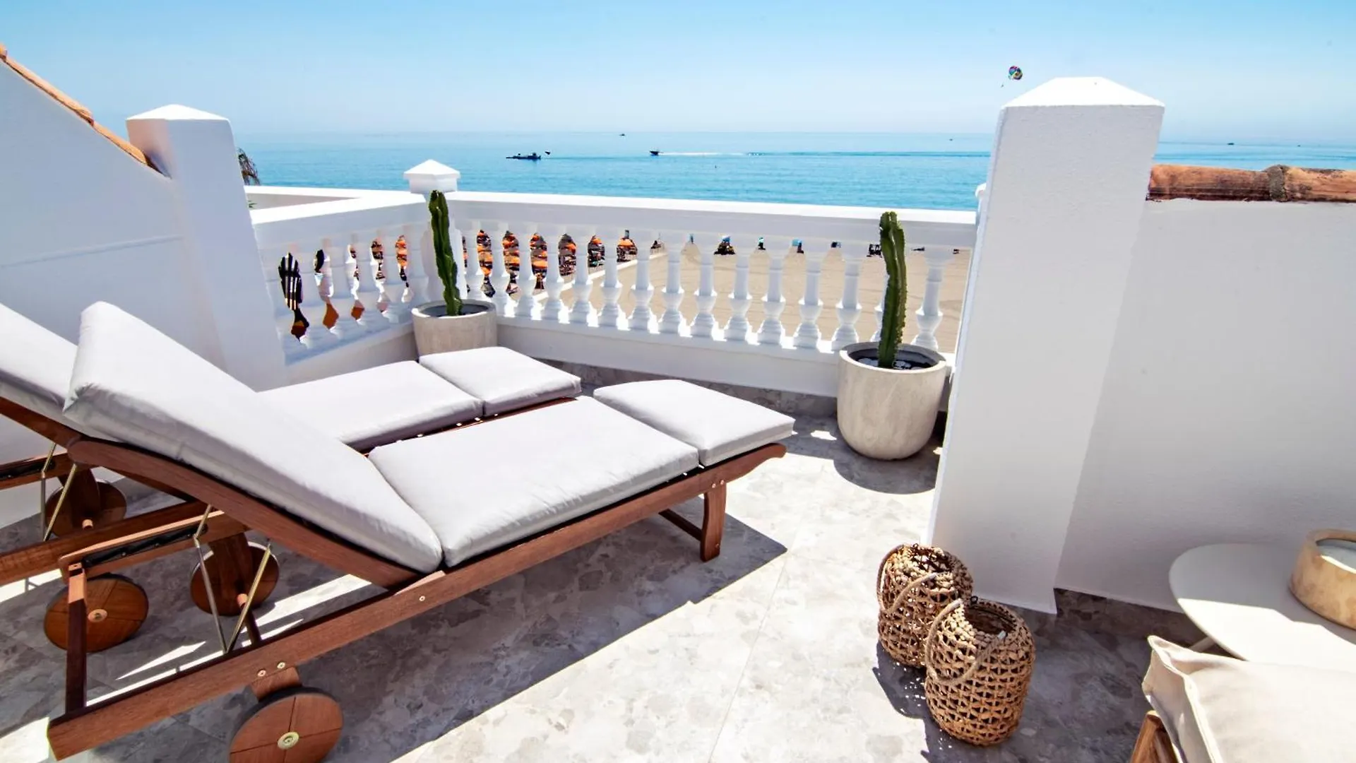 Mara'S Apartments Torremolinos Seaviews - First Line Beach - Duplex Penthouse
